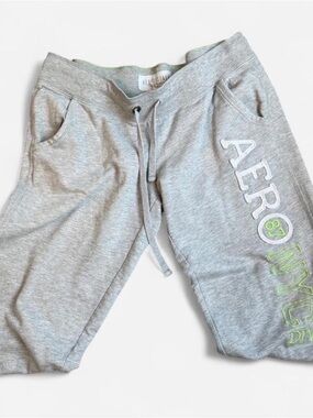 Y2K Aeropostale NYC Sweatpants Grey Low Rise Joggers Cozy Lounge Size M